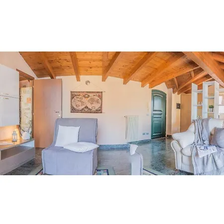 Casa Del Tiglio شقة